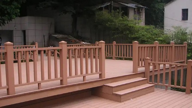 台南塑木圍籬案例