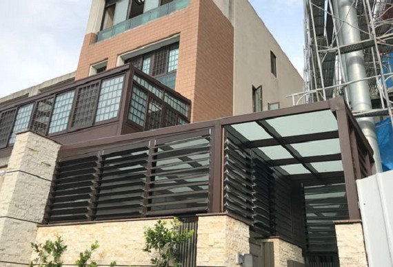 雲陽採光罩 彰化和美鎮採光罩施工團隊實拍